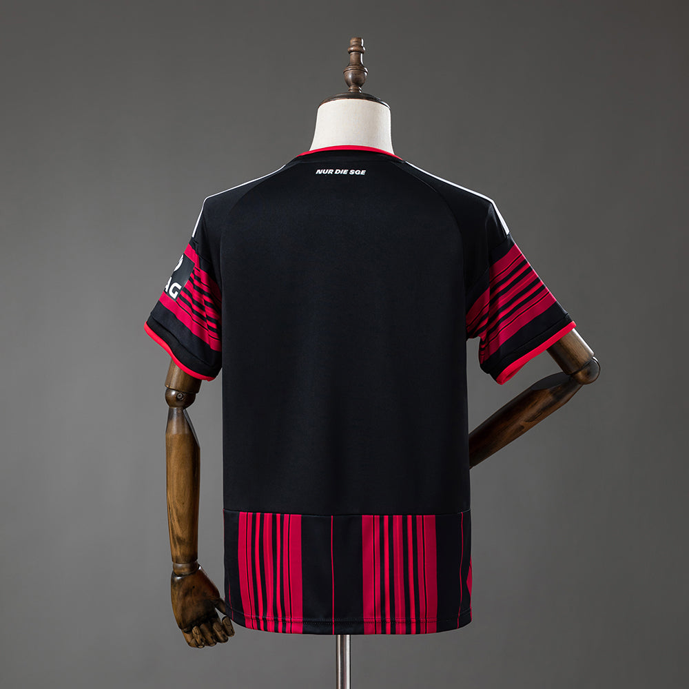 Frankfurt Away 2026/27 - Versão Torcedor