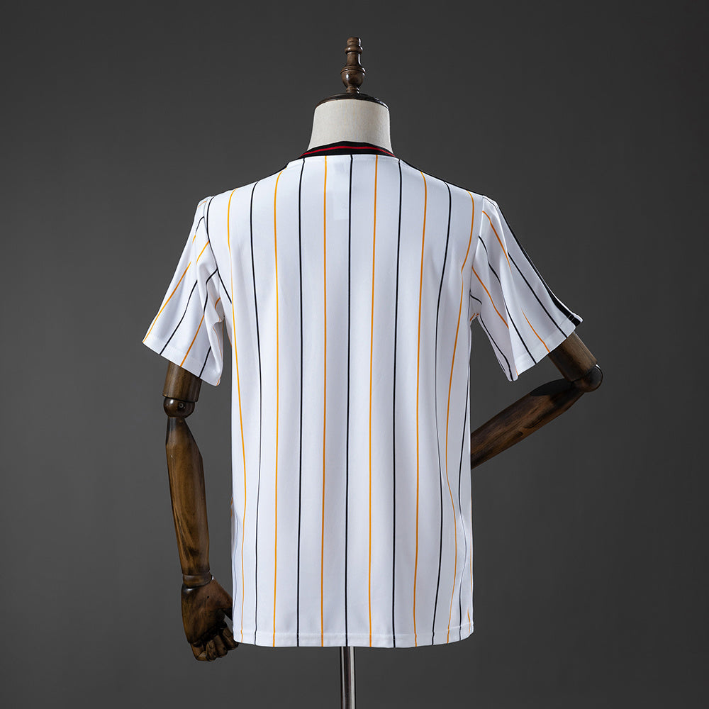 Alemanha Terrace Icons Branca 2026/27 - Versão Torcedor