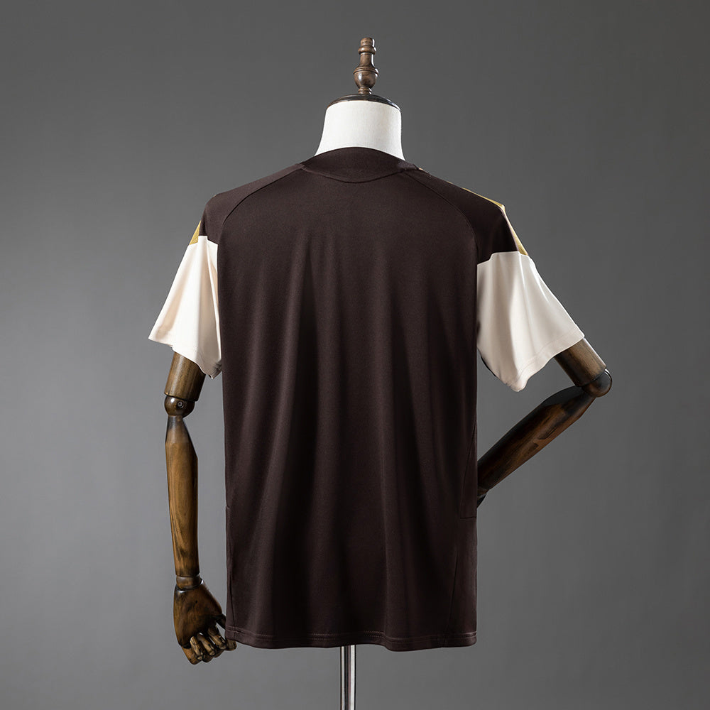 Flamengo Treino Marrom 2026/27 - Versão Torcedor