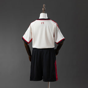 Liverpool Away 2025/26 - Kit Infantil