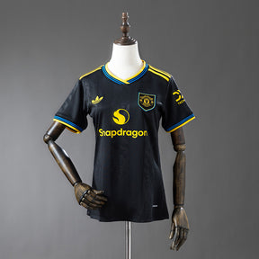 Manchester United third 2025/26 - Versão Feminina