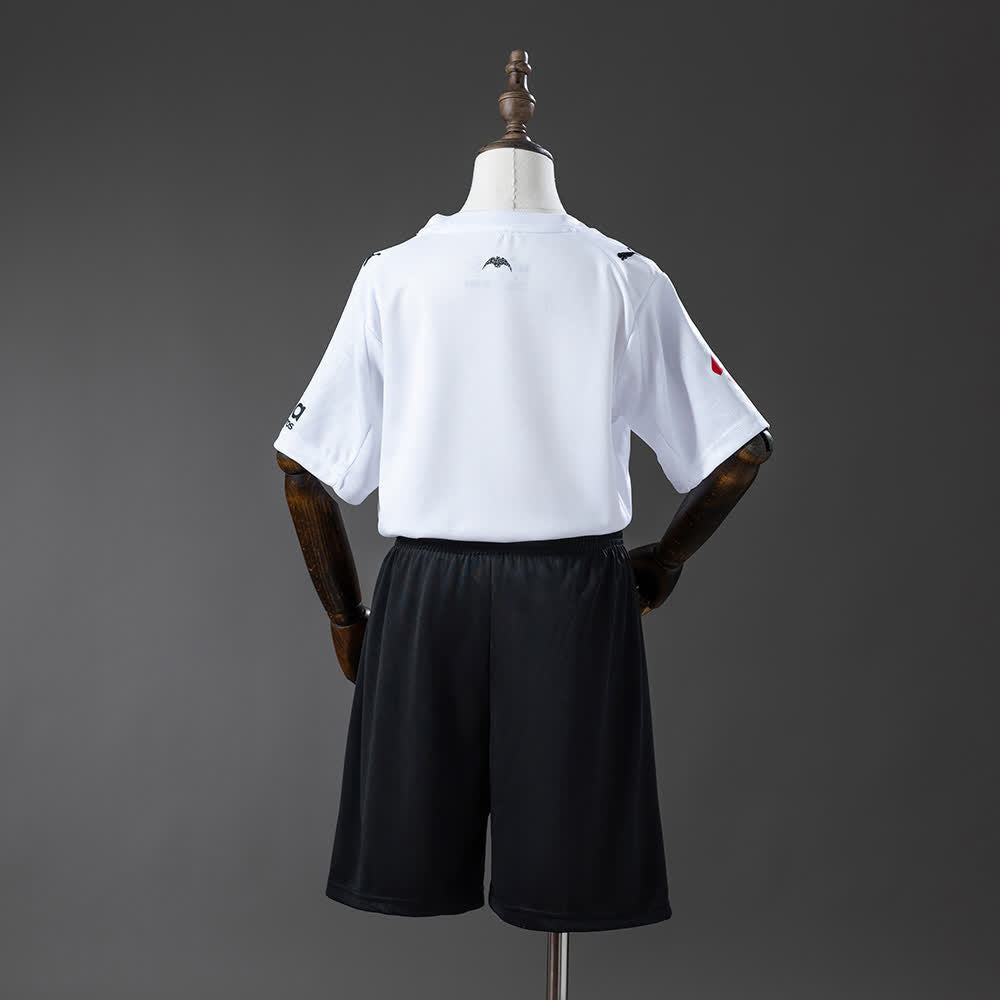 Valencia home 25/26 - Kit Infantil