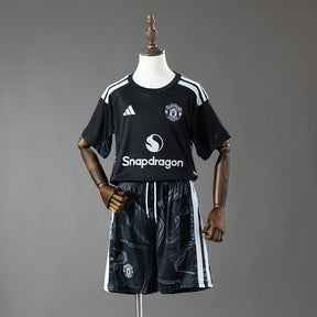 Manchester United Goleiro 2026/27 - Kit Infantil