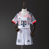 Bayern de Munique away 25/26 - Kit Infantil