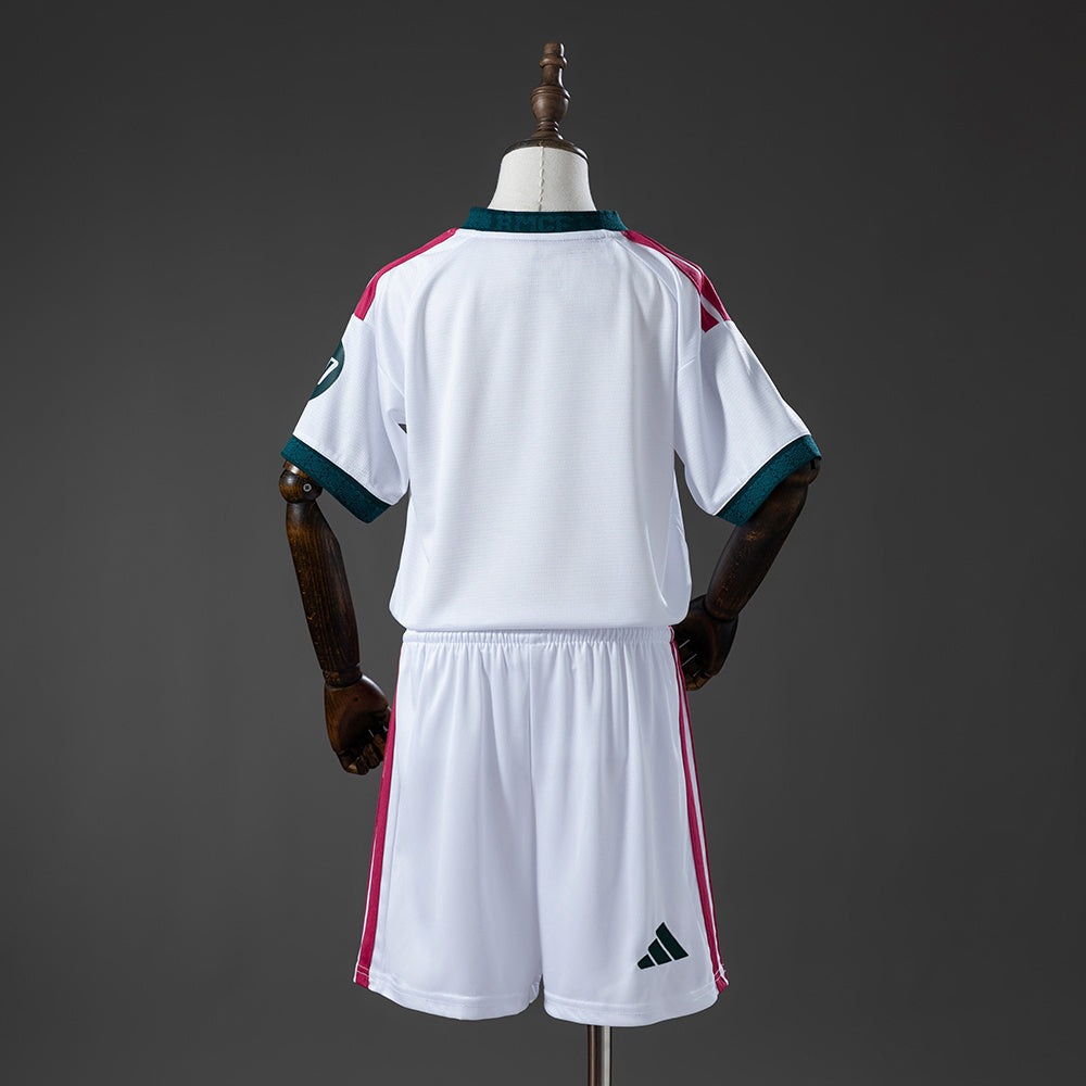 Real Madrid Edição Especial 2026/27 - Kit Infantil