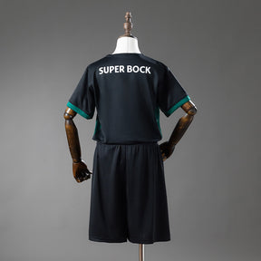 Sporting Lisboa Edição Especial de Natal 25/26 - Kit infantil